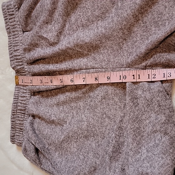 Magnolia Boutique 2 Piece Pajama Set - Picture 13 of 13